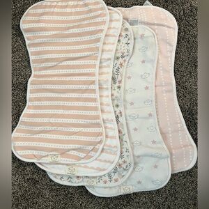 Burb cloth bundle! With a couple of changing table pads.